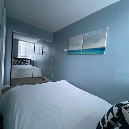 Lovely Condo Vancouver Dış mekan fotoğraf